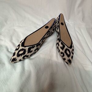 Rothy’s women’s The Point flat shoes size9 NWT